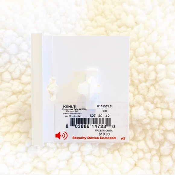 2/$15 LC Lauren Conrad Heart Crystal Ring Set - Picture 4 of 5